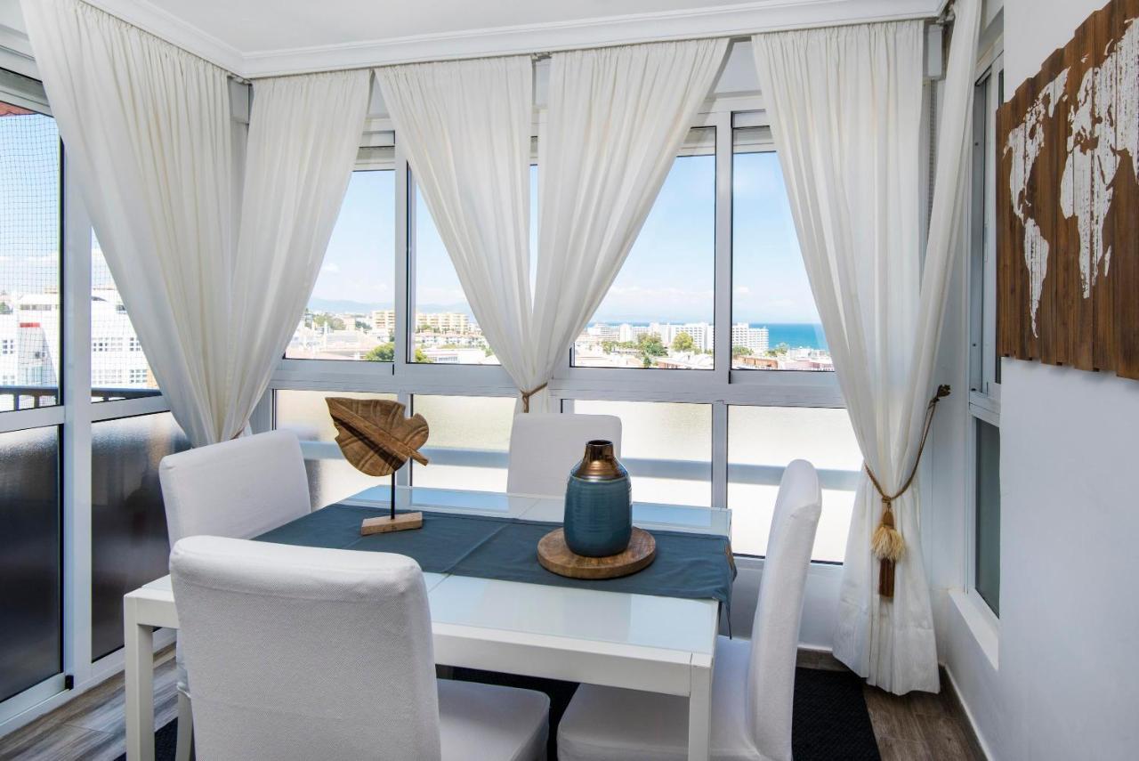 Wonderful In Puerto Marina Apartment *